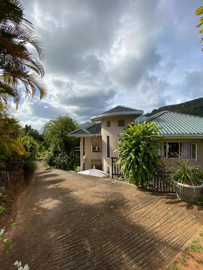 South Hill Villa Anse Royale Eksteriør billede